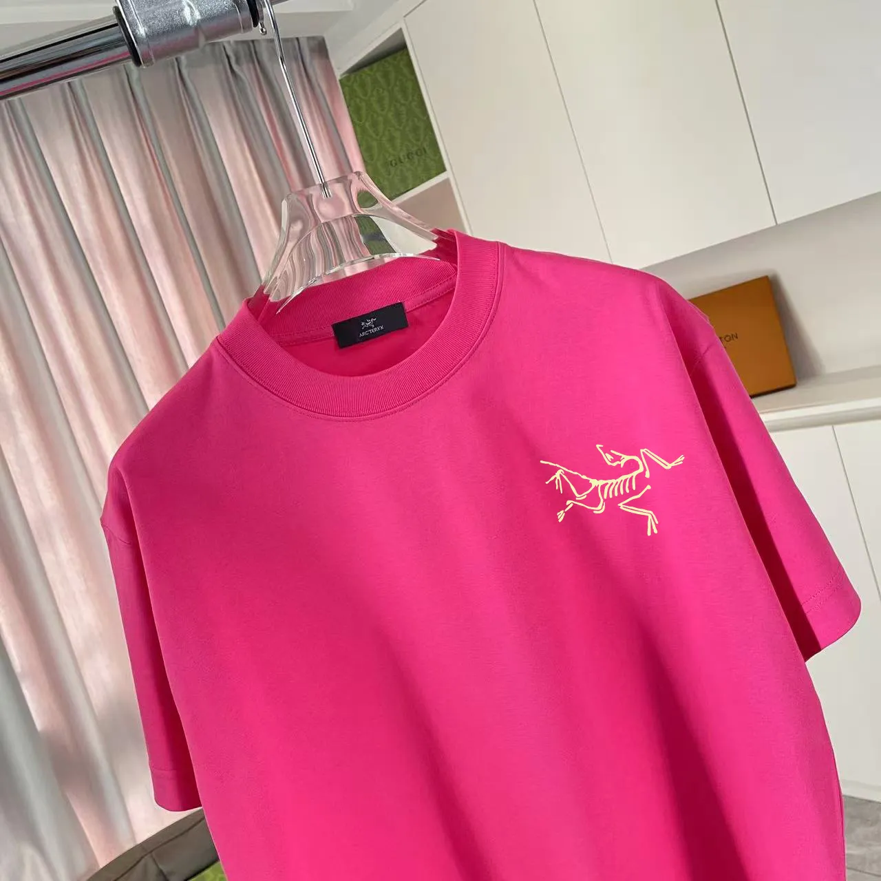 ARC'TERYX* 2025 New Arrival logo t g Same Style Size：S M L XL XXL ：Black White Pink Red